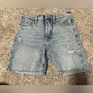 Old navy light wash sky-hi short extra high rise jean shorts